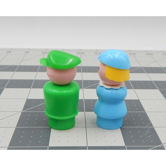 Fisher Price Little People Toys Lot 2 Tall Stewardess Pilot Light Blue Green - Picture 2 of 6